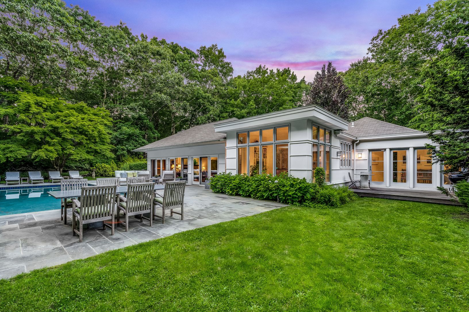 Manicured Landscaping