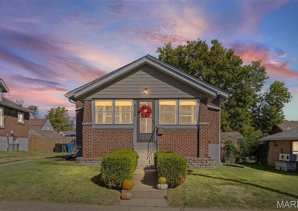 1st image of 6409 Colver Ave