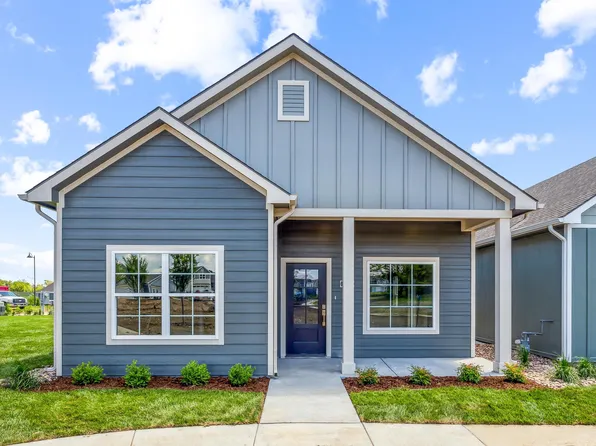 421 E Lexington Ln, Andover, KS 67002
