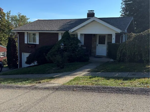 48 Mayflower Dr, Uniontown, PA 15401