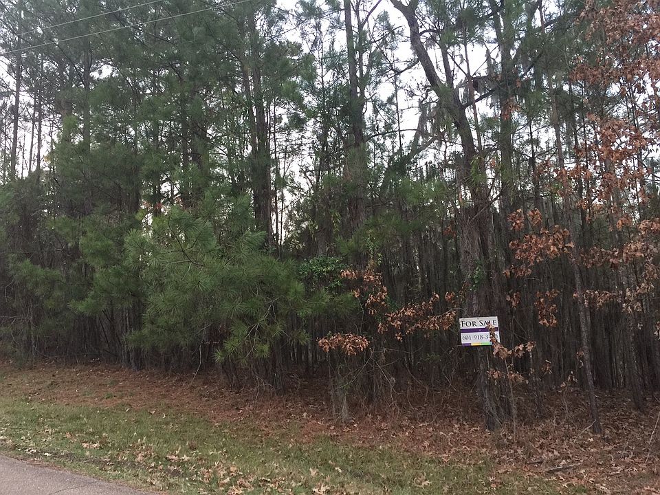 2nd image of 435 Cheyenne Lane