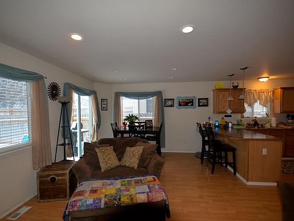 2nd image of 11019 Hannah Jane Pl #8