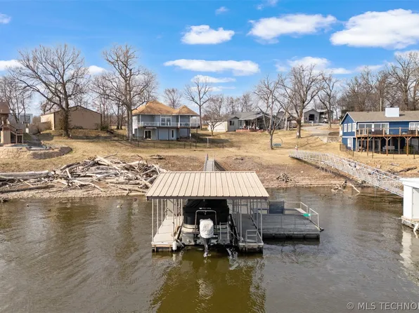 25245 S 613th Rd, Grove, OK 74344