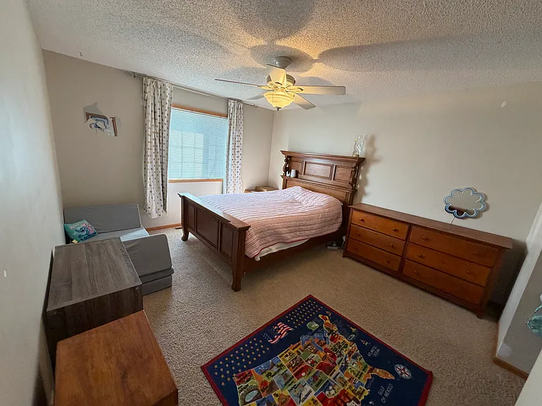 8920 Pheasant Ln — Photo 11