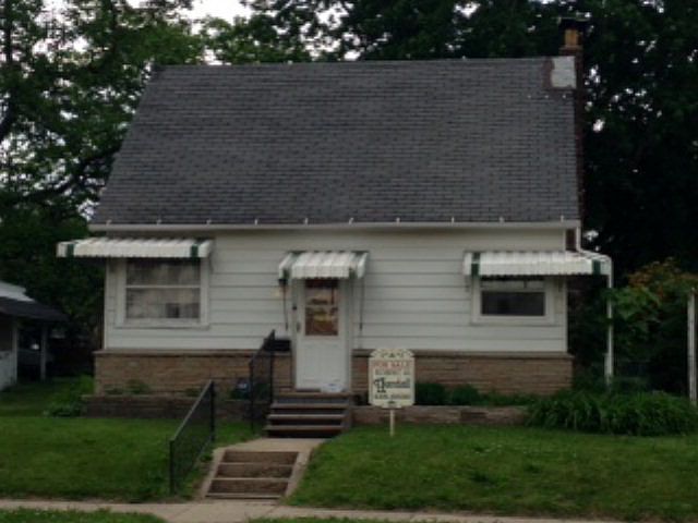 1st image of 615 Sherman St