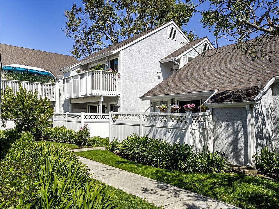 1st image of 37 Terrace Cir