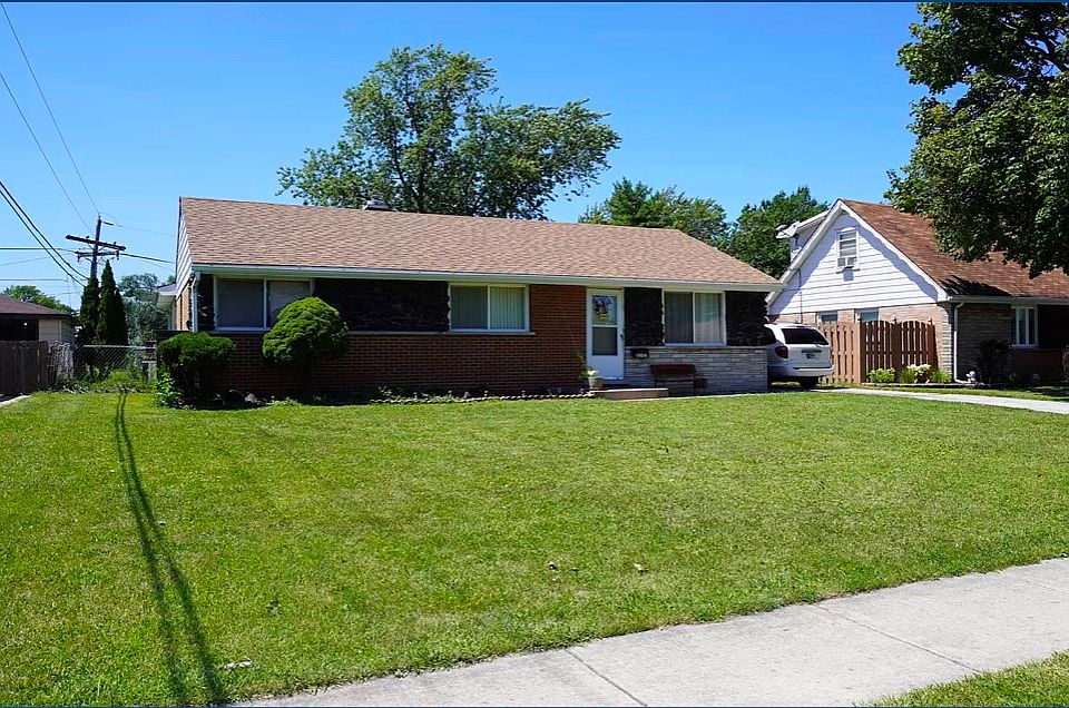 1st image of 8414 S Merrimac Ave