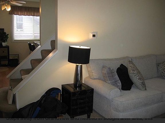 5th image of 155 Hallock St