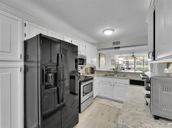 6008 Coral Lake Drive #108, Margate, FL 33063