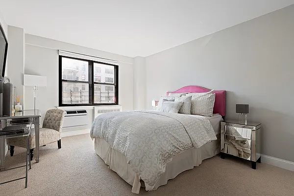 Sold by Corcoran | media 45