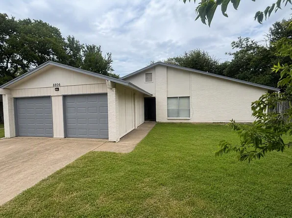 8806 Pineridge Dr #B, Austin, TX 78729
