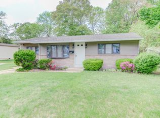 660 Windsor Ave, Maple Shade, NJ 08052