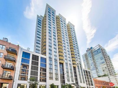 435 W Erie St APT 1207, Chicago, IL, 60654