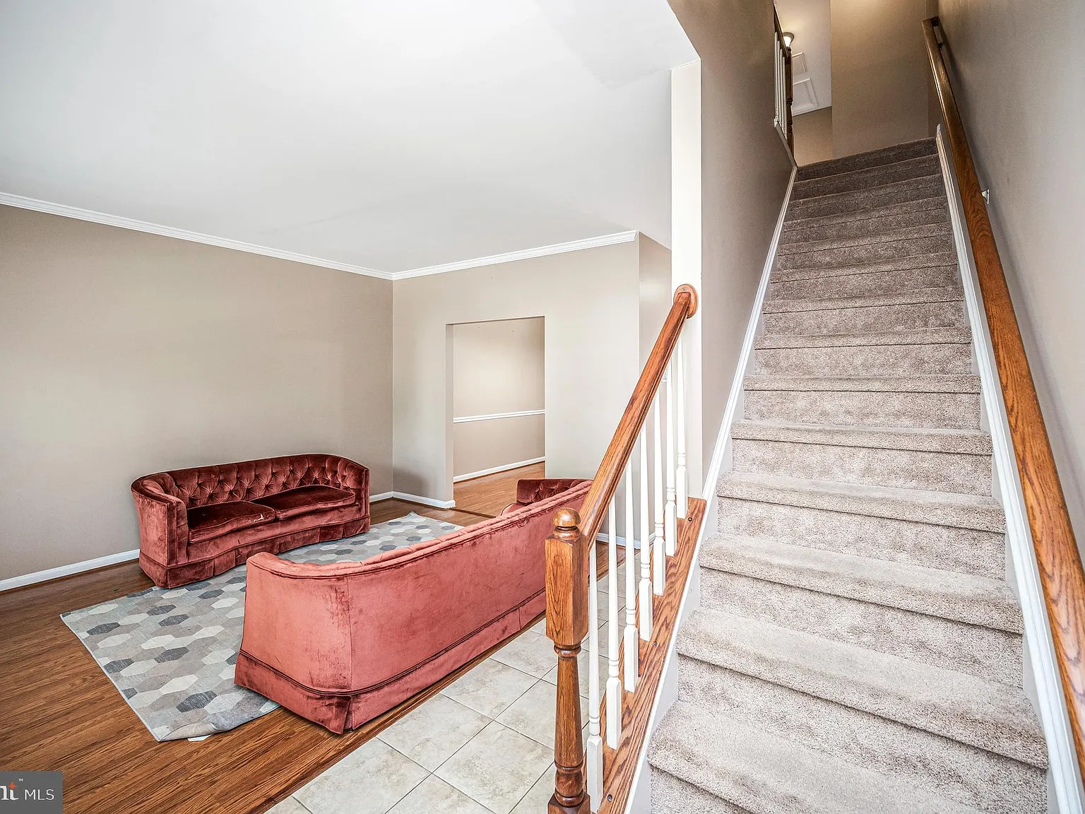 5 bed, 3.5 bath, 2681 sqft, $3,300 — Photo 4