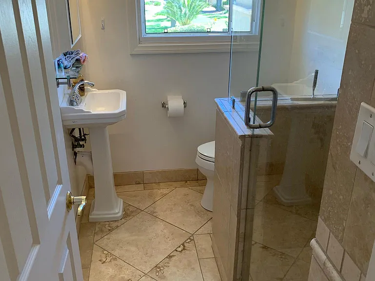 917 W 29th Pl — Photo 14