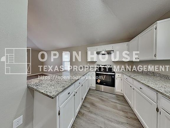5th image of 1514 Mayflower Dr