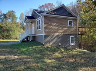 4901 Cartersville Rd, Powhatan, VA 23139