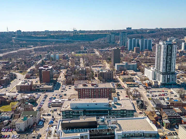 1 Jarvis St #725 — Photo 30