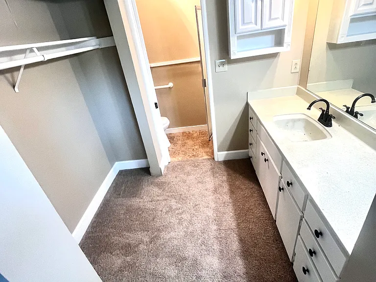 2432 Via Camino Ave — Photo 11