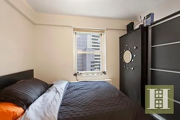 Sold by Halstead Real Estate | media 19