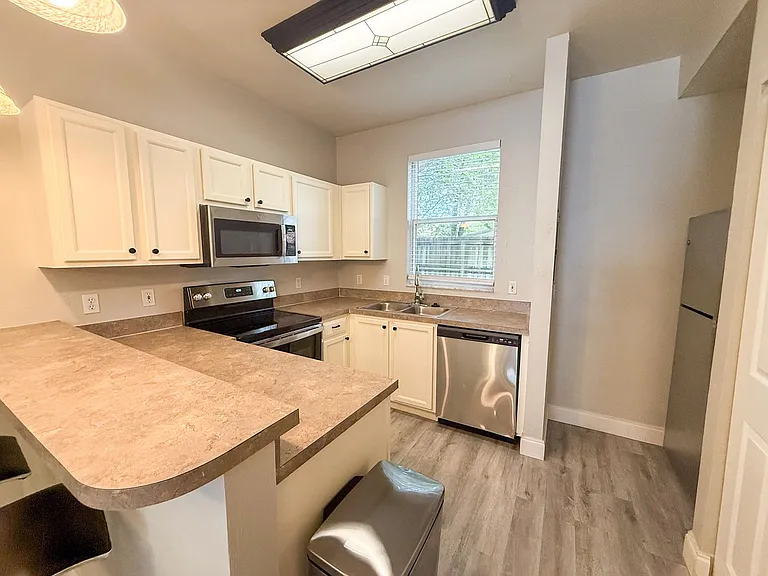 3584 SW 30th Way #132 — Photo 9
