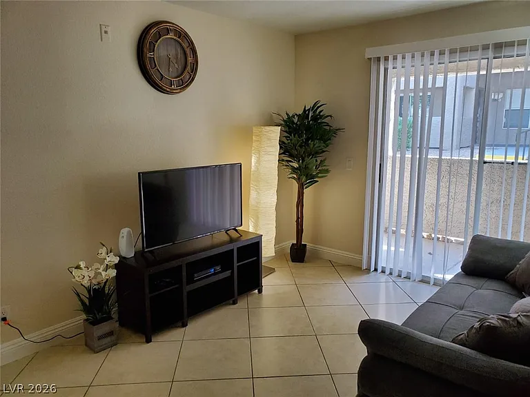 4200 S Valley View Blvd #1052 — Photo 22