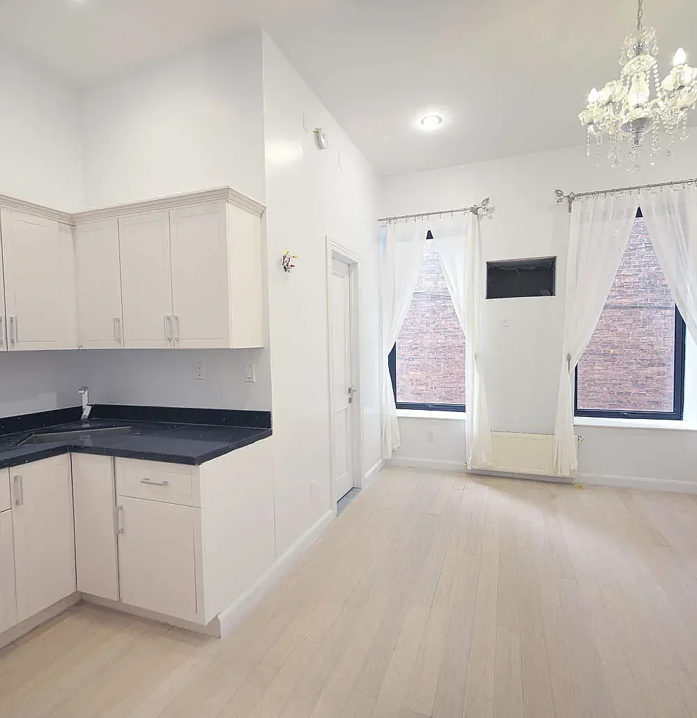 78 Herkimer Street — Photo 1