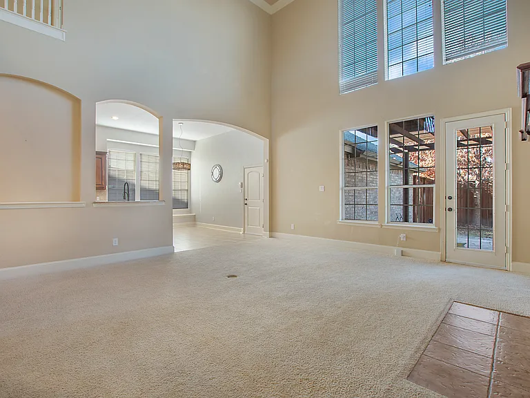 1838 Crowbridge Dr — Photo 10