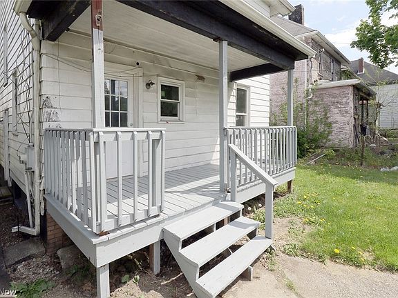 3rd image of 1336 Oregon Ave