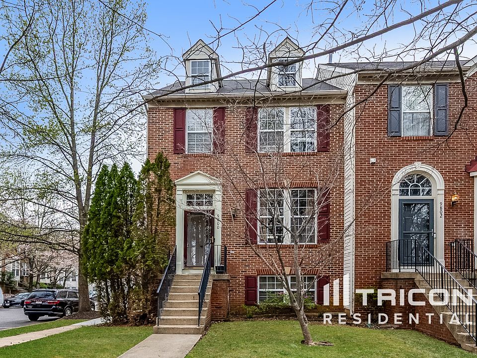 1st image of 9800 Woodview Dr