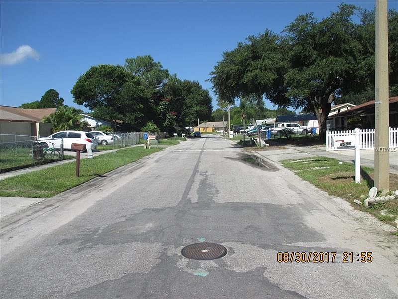 2nd image of 8588 Briar Grove Cir