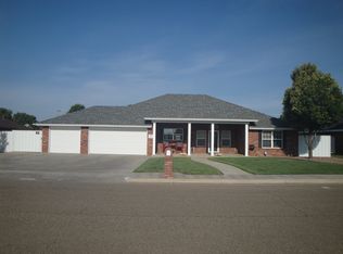 3708 Springwood Dr, Clovis, NM 88101