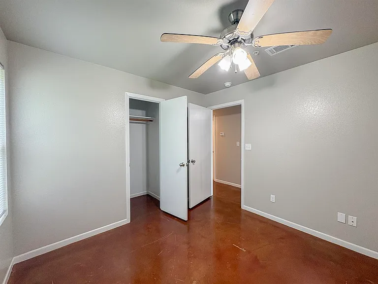 255 E 5th Ave — Photo 5