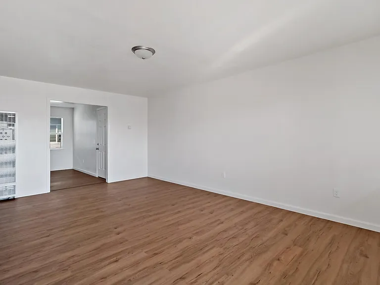 2642 35th Ave #C — Photo 23