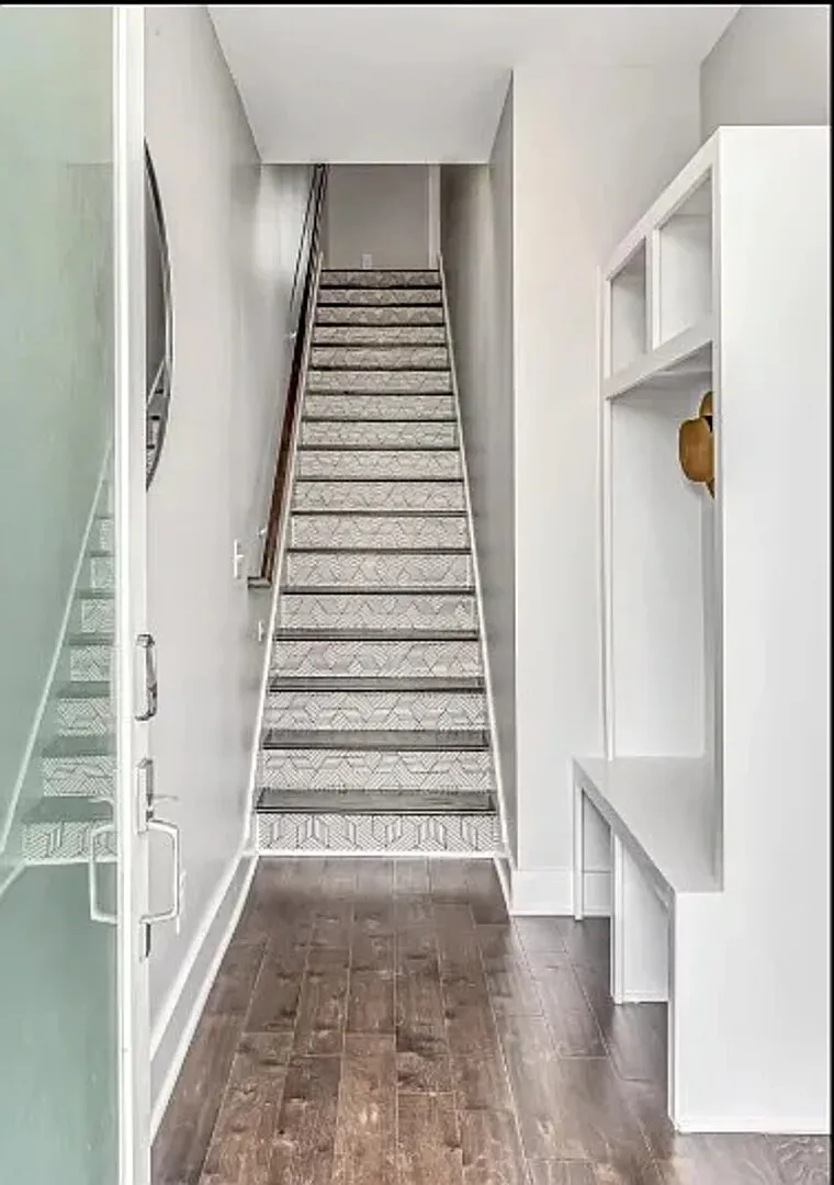 east nashville townhouse, incredible downtown view! — Photo 2