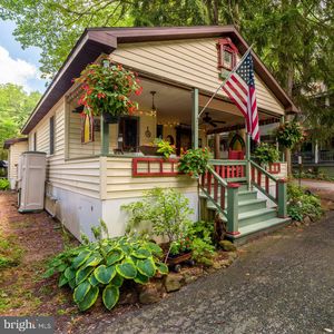 311 6th St, Mount Gretna, PA, 17064