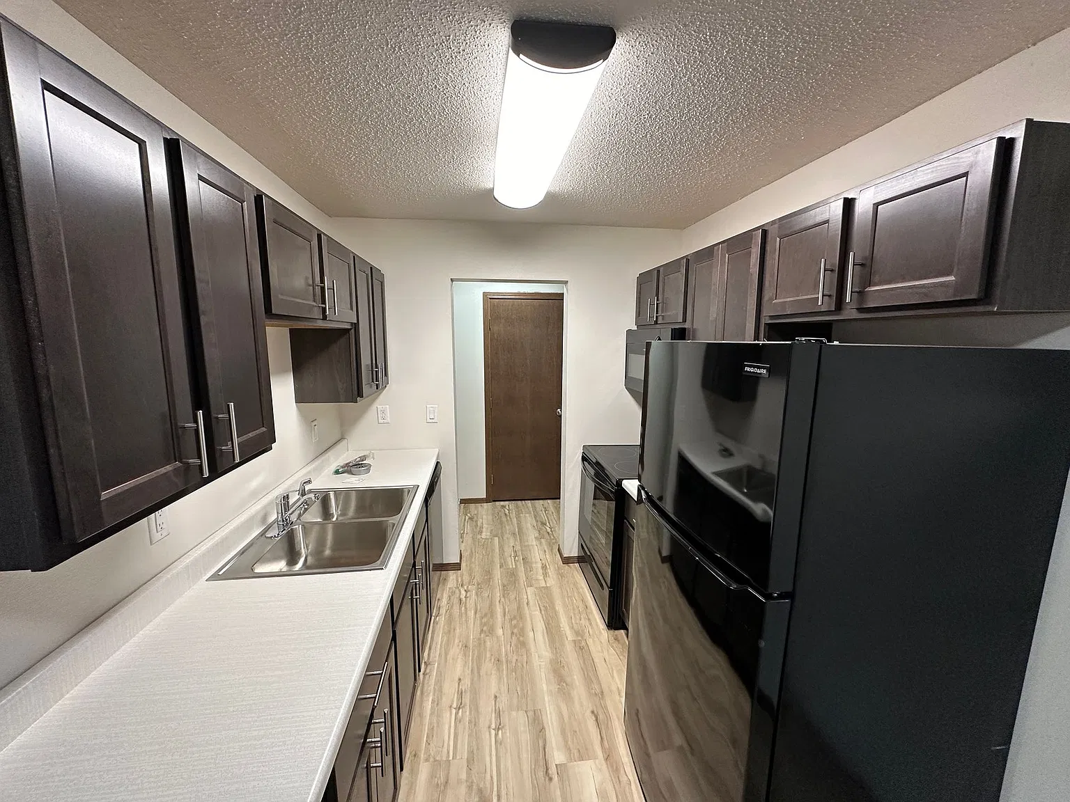 Parkview Apartments - Sioux Falls, SD — Photo 3