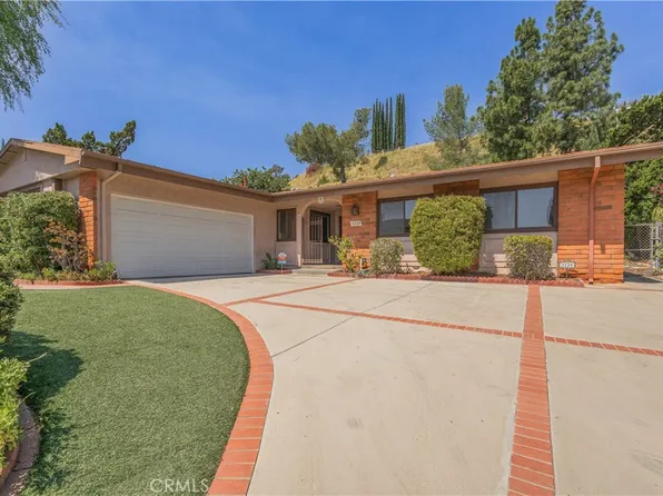 3139 Kirkham Dr, Glendale, CA 91206
