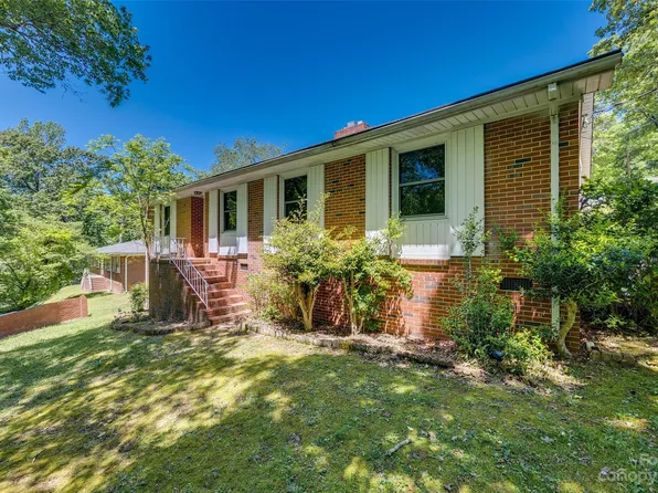 110 Crestwood Dr, Chester, SC 29706