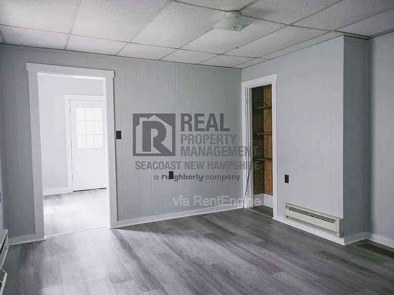 27 Rochester St #A — Photo 4