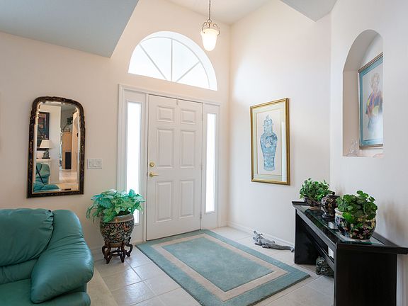 5th image of 18351 Rock Oak Ct
