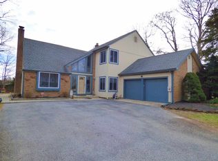 3 Inlet Ter, Ocean View, NJ 08230