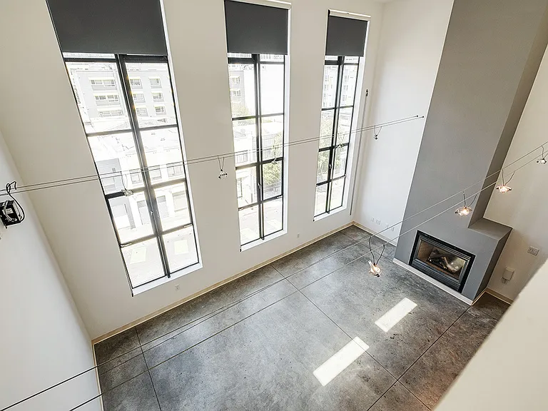 1233 Howard St #3C — Photo 2
