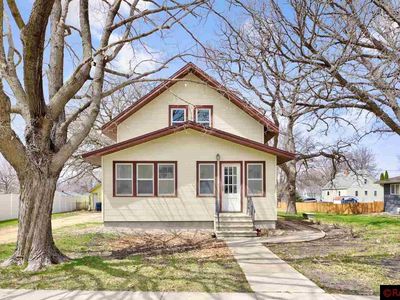 27 Main St S, Minnesota Lake, MN, 56068