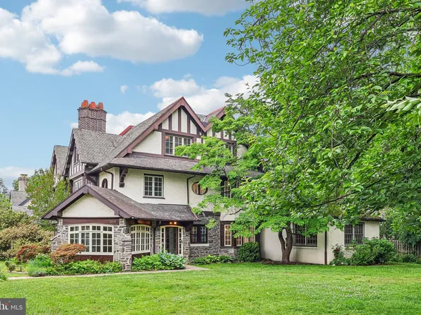 3219 W Penn St, Philadelphia, PA 19129