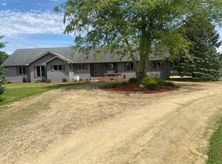 10143 S Massbach Rd, Elizabeth, IL 61028