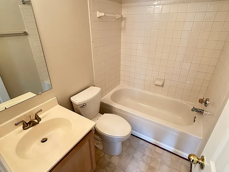 953 Dunloring Ct — Photo 25