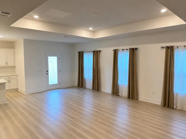 149 Blooming Cv, Crestview, FL