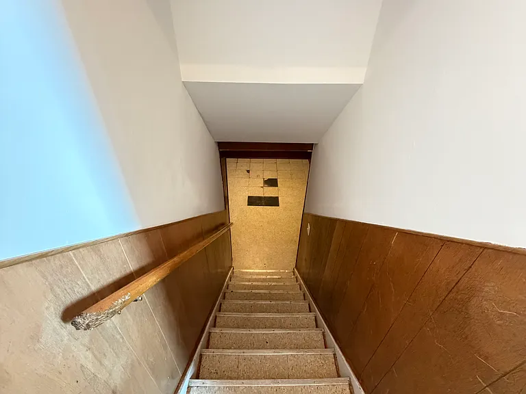 7227 Bramell — Photo 15