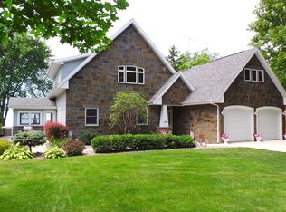 N1889 Maple Heights Bch, Chilton, WI 53014